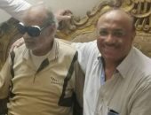 بطل من مصر.. قارئ يشارك بصورته مع الفدائى البورسعيدى محمد مهران