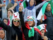 جميلات إيران تتألقن فى المدرجات خلال لقاء كمبوديا بتصفيات المونديال.. فيديو وصور