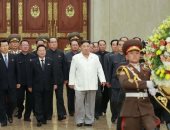 زعيم كوريا الشمالية يحى ذكرى وفاة والده التاسعة