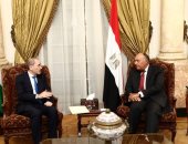 شكرى يبحث مع نظيره الأردنى تطورات العدوان التركى على سوريا