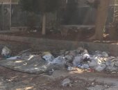 قارئ يشكو من انتشار القمامة بالحى الحادى عشر فى 6 أكتوبر
