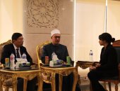 أمين مجمع البحوث الإسلامية يبحث مع وفد سنغافورى سبل التعاون العلمى
