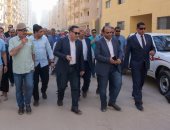 محافظ الإسكندرية : عدم البدء فى أعمال الرصف إلا بعد الإنتهاء من كافة أعمال شركات المرافق 