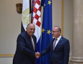وزير الخارجية يبحث مع نظيره الكرواتى تعزيز التعاون الاقتصادى خاصة فى مجالات الغاز الطبيعى