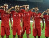 الاتحاد الأوروبى لكرة القدم يقرر التحقيق مع منتخب تركيا.. اعرف السبب 