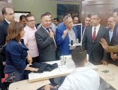 رئيس "إسكان البرلمان" لأهالى تل العقارب: «الرئيس السيسى همه كله المواطن»