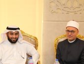 أمين مجمع البحوث الإسلامية يلتقى مسئول طباعة المصحف بالكويت