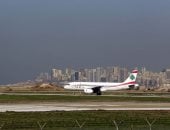 النقل اللبنانية تنفى تعرض طائرات لإطلاق رصاص أثناء وجودها بمطار بيروت