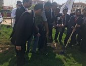 فيديو وصور.. انطلاق مبادرة "هنجملها" بحرم جامعة العريش لزراعة الأشجار
