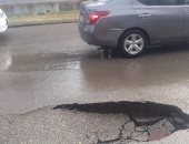 قارئ يشكو من هبوط أرضى بشارع أبو بكر الصديق فى مصر الجديدة