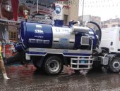 التنمية المحلية: الدفع بـ80 سيارة لشفط مياه الأمطار بالقاهرة
