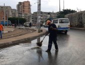 توقف هطول الأمطار وانحسار المياه من الشوارع بالإسكندرية .. صور