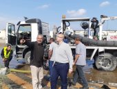 صور.. الطقس فى بورسعيد.. نائب المحافظ والسكرتير العام يتابعان شفط مياه الأمطار