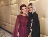 فيديو.. شاهد أصالة قبل دقائق من صعودها لمسرح حفلها بالسعودية