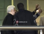 مسئولو جينيراسيون يلتقطون صورا تذكارية مع رئيس الزمالك