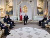 فى أول أيام رئاسته لتونس.. قيس سعيد يلتقى رئيس مجلس النواب المغربى 