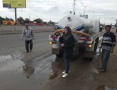 صور.. شفط مياه الأمطار بالطريق السريع بمدينة قها بالقليوبية