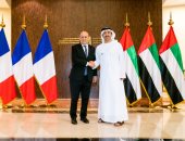 عبد الله بن زايد: فرنسا بلد صديق وحليف للإمارات والعلاقة بينهما مدعاة للفخر