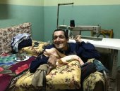 "يحيى" يعانى من الإعاقة الكاملة بجسده فى الغربية.. وأسرته: حلمنا معاش لعلاجه