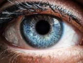 لماذا يلجأ أطباء العيون لطريقة توسعة وتمدد العين؟