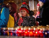 عشرات الروس يحتفلون بذكرى ضحايا القمع السوفيتى فى موسكو
