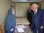 محافظ الدقهلية فى زيارة مفاجئة لقرية برق العز ويطلب تقريرا مفصلا عن رخص البناء