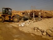 محافظ أسيوط : بدء رصف طريق التتالية/منشأة خشبة و إزالة تعديات على أراضى