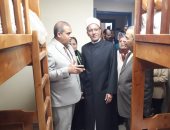صور.. رئيس جامعة الأزهر يفتتح سكن الأطباء بمستشفى الزهراء الجامعى