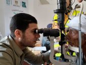 إجراء 120 عملية لمرضى العيون بالقرى الأكثر احتياجا بأسيوط