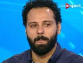 جنش يبكى بعد تذكر وفاة والديه: أفتقدهم بشكل كبير