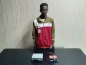 القبض على عاطل لسرقته محتويات السيارات بمنطقة عابدين