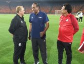 نائب رئيس اتحاد الكرة للاعبى المنتخب الأوليمبى: مصر كلها خلفكم