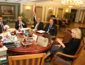 وزير التعليم العالى يبحث التعاون العلمى مع نائب رئيس جامعة أريزونا الأمريكية