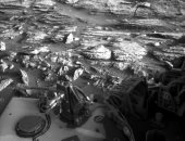 مسبار ناسا يرسل صورًا "غامقة" للكوكب الأحمر 