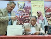 وكيل "تعليم دمياط" يتابع انتخابات المكتب التنفيذى لطلاب المرحلة الثانوية