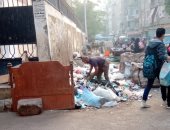 شكوى من انتشار القمامة أمام مدرسة نجيب محفوظ الابتدائية بفيصل