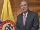 استقالة وزير دفاع كولومبيا بعد مقتل أطفال فى غارة جوية
