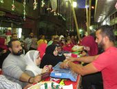 صور .. حلوى المولد  "ساخنة " فى شبرا من المصنع للمستهلك والكليو بـ 25 جنيه 