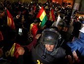 وزير دفاع بوليفيا يعلن استقالته من منصبه وسط احتجاجات تجتاح البلاد