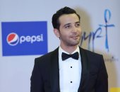 أحمد حاتم يكشف تفاصيل جديدة عن إصابة كريم قاسم بكورونا