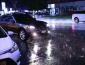 أمطار متوسطة وغزيرة تضرب مناطق متفرقة فى الإمارات