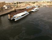 "طرق دبى" توقف احترازياً خدمة النقل البحرى بين دبى والشارقة بسبب الامطار 