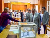 صور .. إجراء جولة الإعادة لانتخابات اتحاد طلاب جامعة بنى سويف