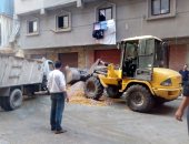 صور.. التصدى لأعمال البناء المخالف لـ4 عقارات مخالفة بحى الجمرك فى الإسكندرية