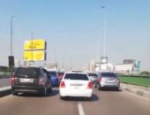 فيديو.. كثافات مرورية أعلى كوبرى أكتوبر اتجاه القادم من مدينة نصر