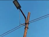 قارئ يشكو من وجود اعمده إنارة بدون عازل للأسلاك فى مدينة قها بالقليوبية