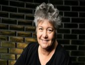 الكاتبة الأسترالية "ميليسا لوكاشينكو" تفوز بجائزة "كوينزلاند بريميير" الأدبية