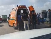 إصابة 17 شخصا ومصرع سائق فى انقلاب أتوبيس على طريق المحلة طنطا