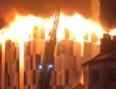 حريق هائل يلتهم مبنى سكنيًا للطلاب فى بولتون ببريطانيا.. فيديو
