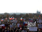 الألاف يحتشدون فى العاصمة التشيكية للمطالبة بتنحى رئيس الوزراء أندرى بابيس